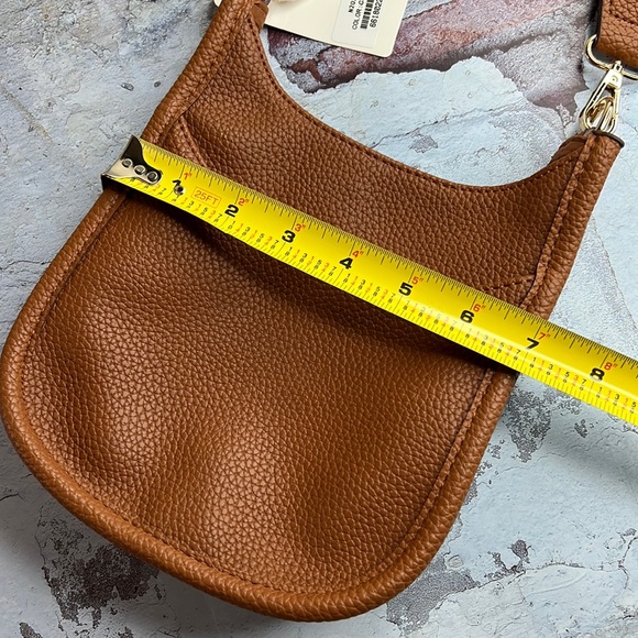 Camel & Green Crossbody Purse Adjustable Guitar Strap Zip Pouch & Pockets - Picture 6 of 12